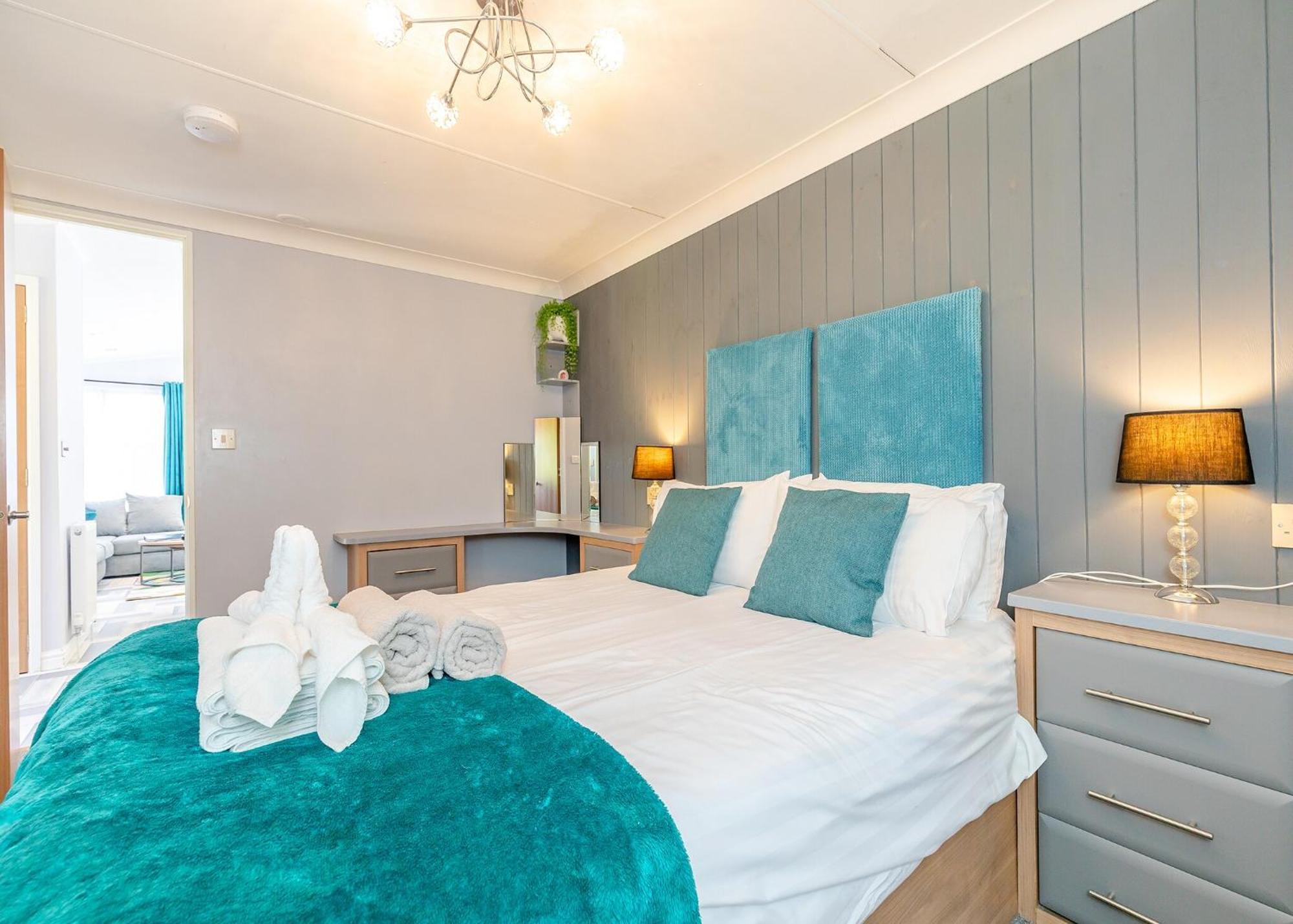 Longnor Wood Holiday Park Buitenkant foto