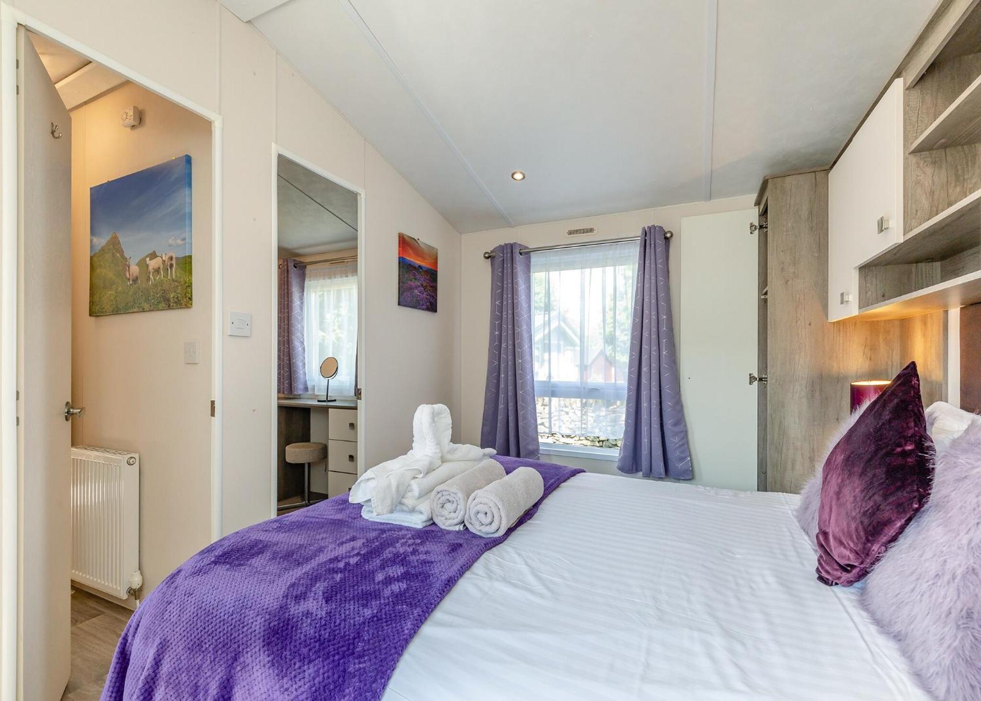 Longnor Wood Holiday Park Buitenkant foto