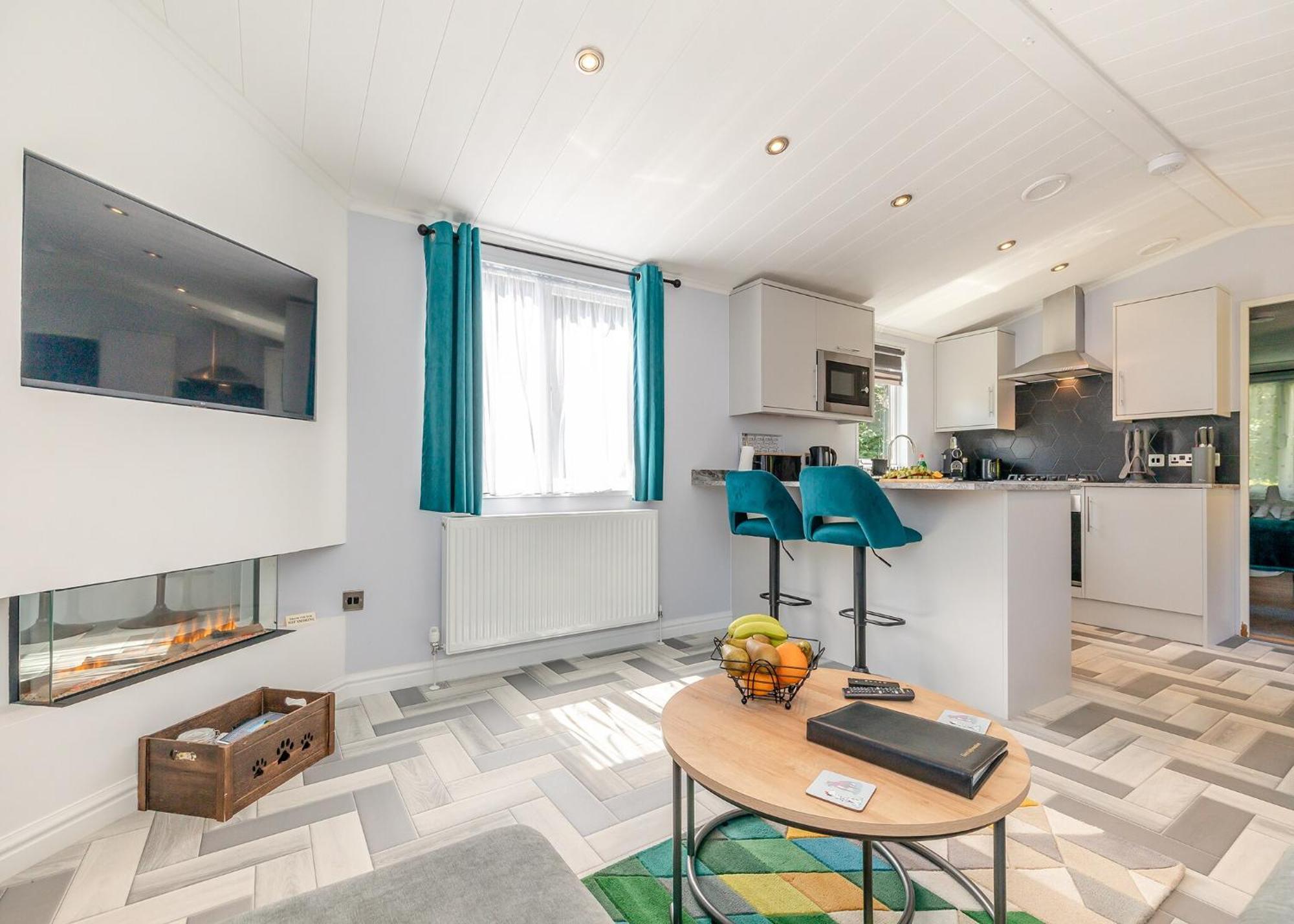 Longnor Wood Holiday Park Buitenkant foto