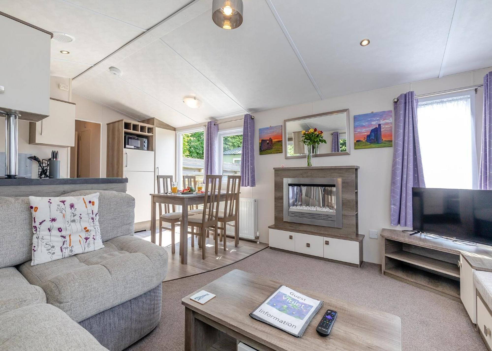 Longnor Wood Holiday Park Buitenkant foto