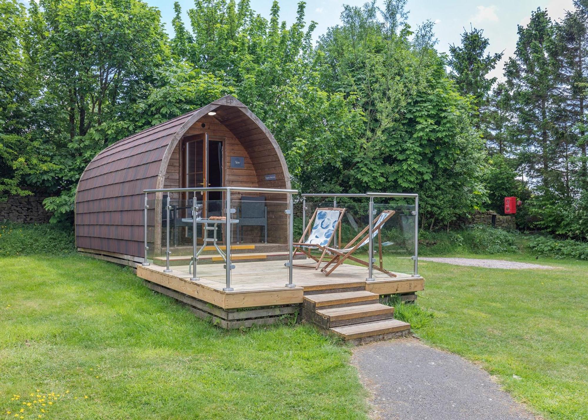 Longnor Wood Holiday Park Buitenkant foto