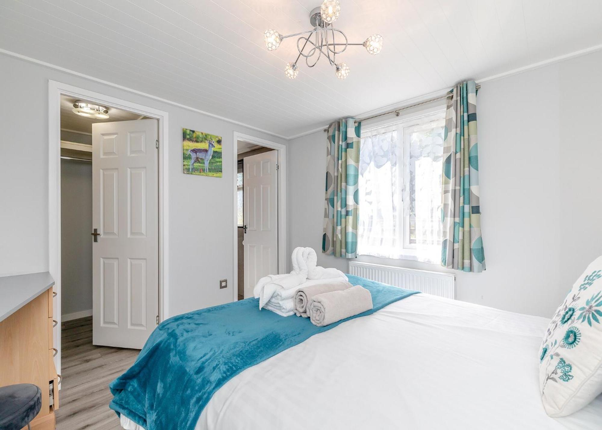 Longnor Wood Holiday Park Buitenkant foto